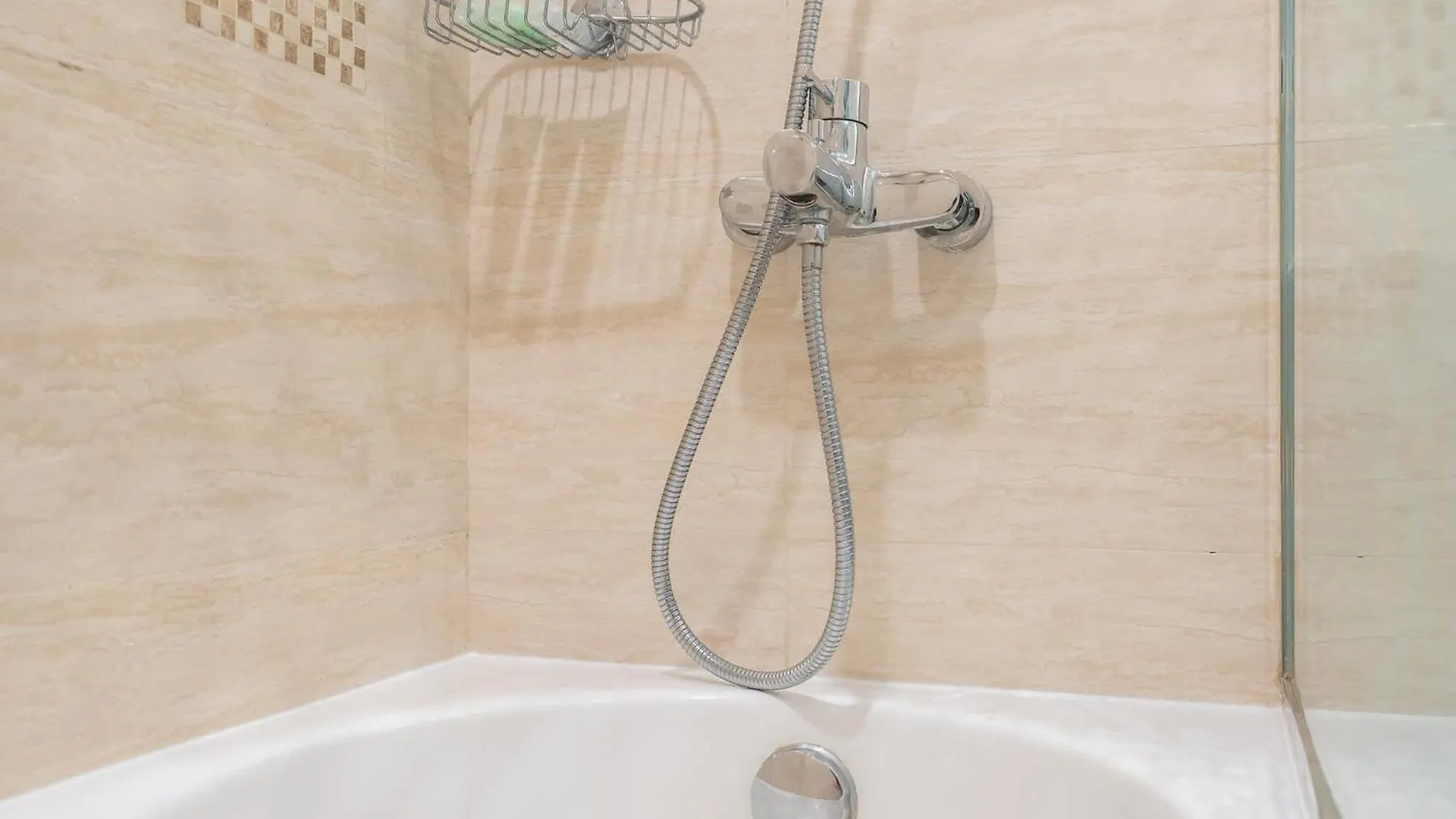 Absolutely Stunning 3 Bedroom Apartment In Downtown Dubai