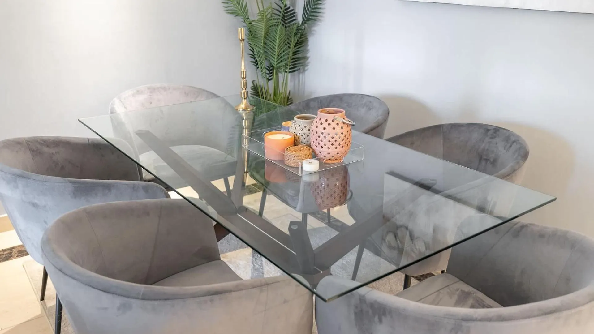 Absolutely Stunning 3 Bedroom Apartment In Downtown Dubai United Arab Emirates