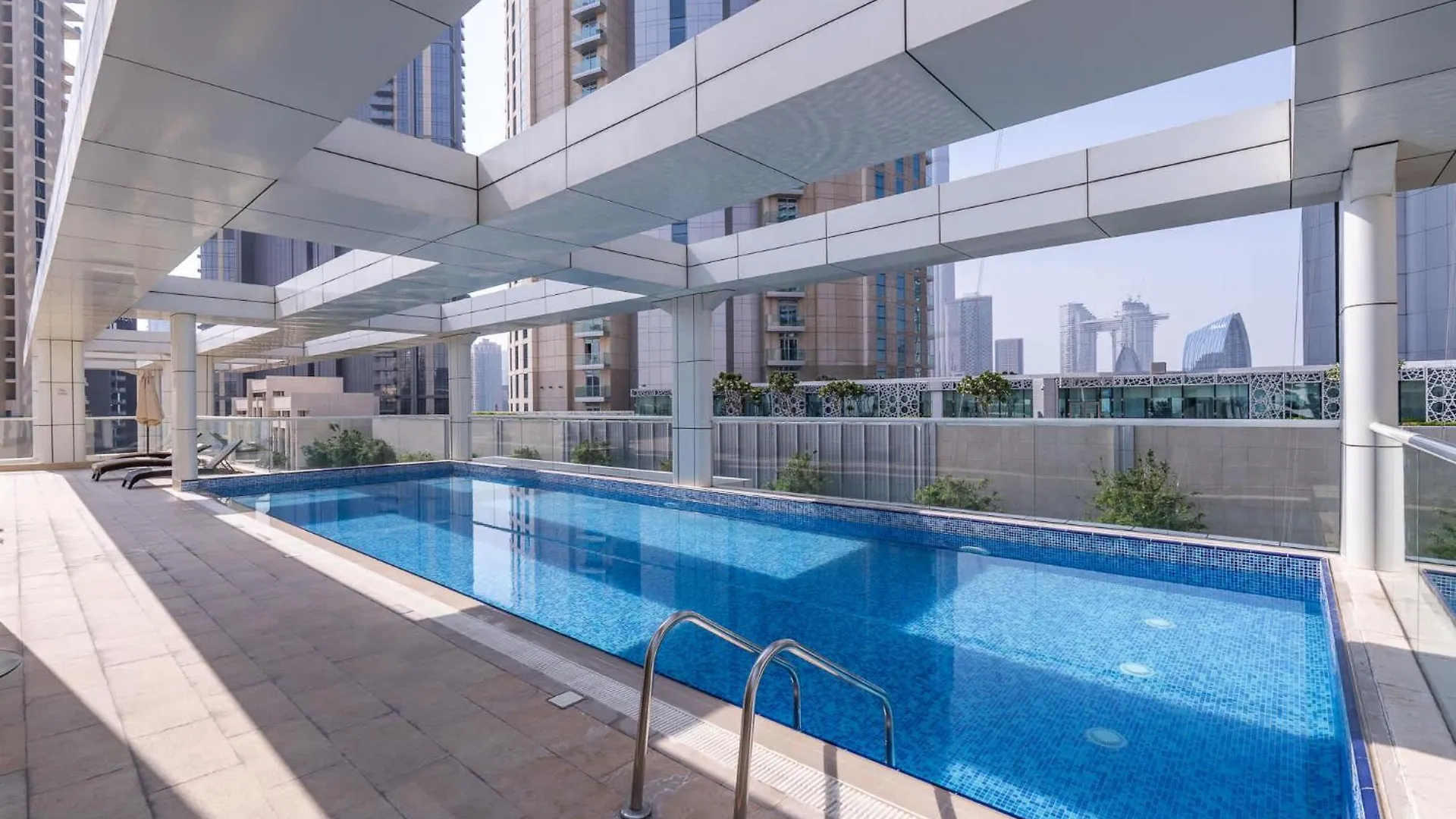 Absolutely Stunning 3 Bedroom Apartment In Downtown Dubai 0*,  United Arab Emirates